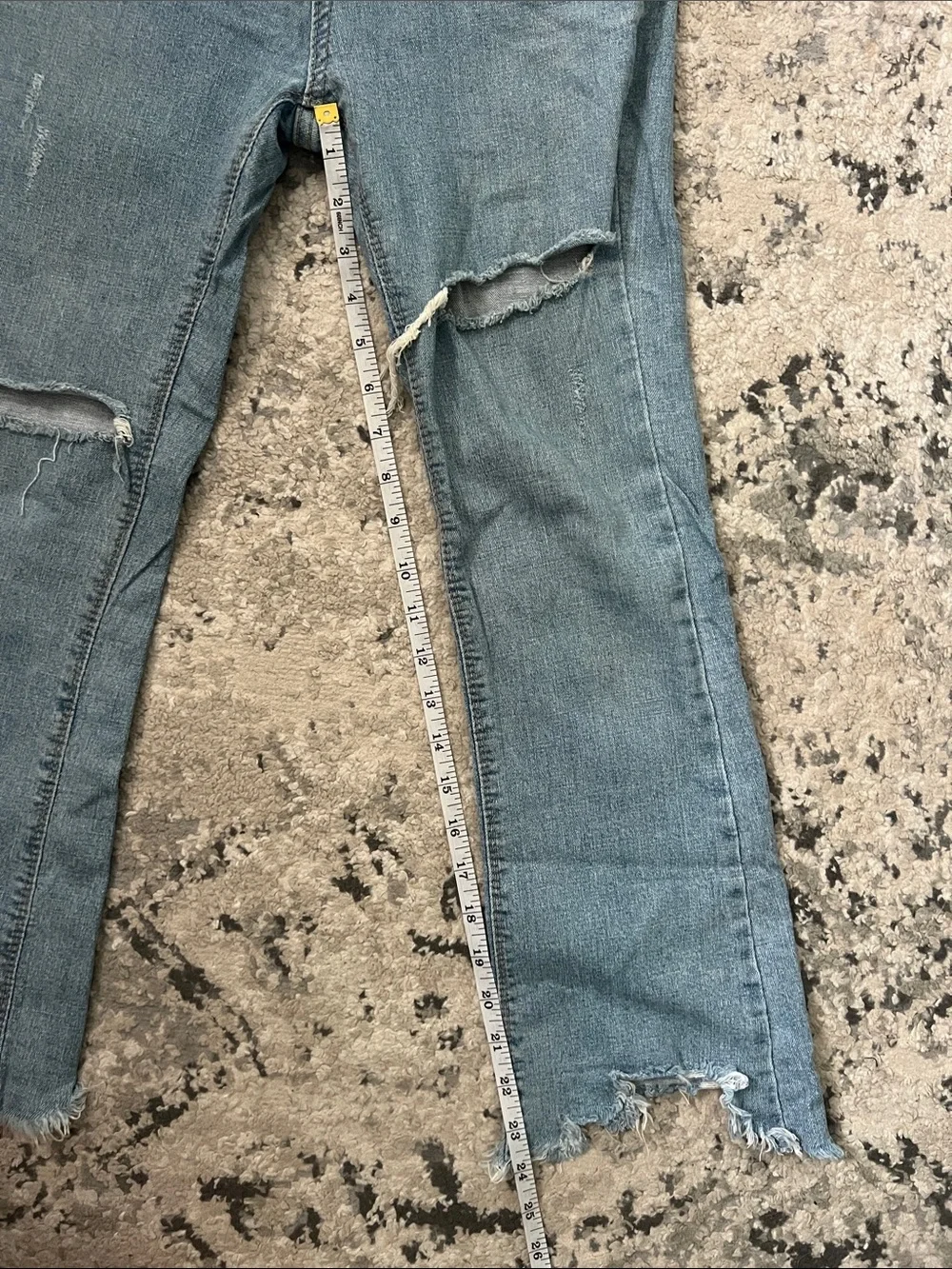 Aqua Light Blue Distressed Flare Jeans Sz 26 - Picture 3 of 6